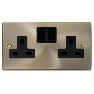 Click Deco Victorian Antique Brass 2-GANG 13A DP SW SOCKET BK Click Deco Victorian Antique Brass 2-GANG 13A DP SW SOCKET BK