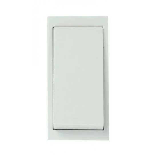 Huddersfield Electrical Merchants LtdNew Media Polar White 10AX ...