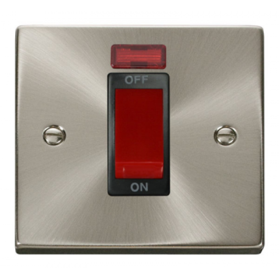 Click Deco Victorian satin chrome 1-GANG 45A DP SWITCH + NEON BK Click Deco Victorian satin chrome 1-GANG 45A DP SWITCH + NEON BK
