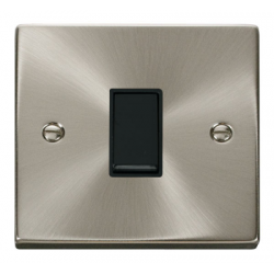 Click Deco Victorian satin chrome 10AX 1G INTERMEDIATE SWITCH Click Deco Victorian satin chrome 10AX 1G INTERMEDIATE SWITCH