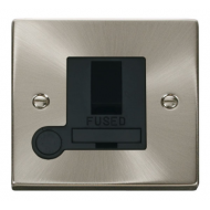 Click Deco Victorian satin chrome 13A SWITCHED SPUR + F/O BK Click Deco Victorian satin chrome 13A SWITCHED SPUR + F/O BK