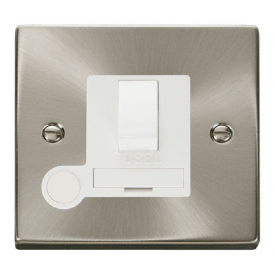 Click Deco Victorian satin chrome 13A SWITCHED SPUR + F/O WH Click Deco Victorian satin chrome 13A SWITCHED SPUR + F/O WH