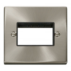 Click Deco Victorian satin chrome 1G PLATE TRIPLE SW APERTURE Click Deco Victorian satin chrome 1G PLATE TRIPLE SW APERTURE