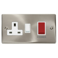 Click Deco Victorian satin chrome 45A SWITCH+SOCKET cooker control unit. Click Deco Victorian satin chrome 45A SWITCH+SOCKET cooker control unit.