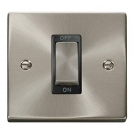 Click Deco Victorian satin chrome INGOT 1G 45A DP SWITCH BK