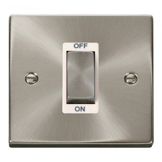 Click Deco Victorian satin chrome INGOT 1G 45A DP SWITCH WH Click Deco Victorian satin chrome INGOT 1G 45A DP SWITCH WH