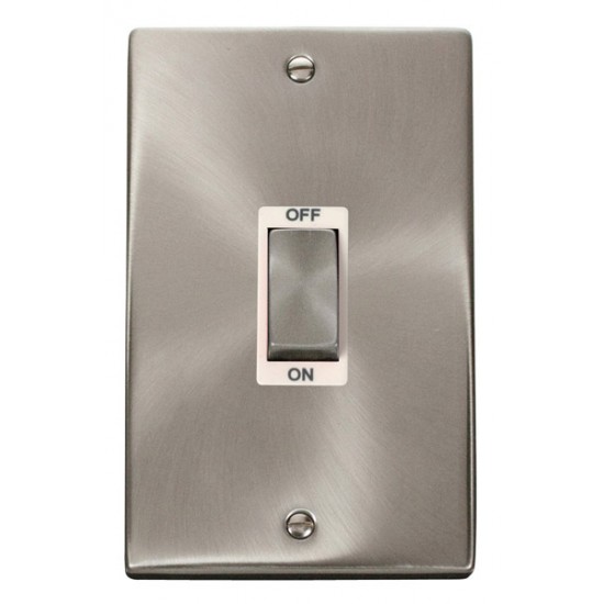 Click Deco Victorian satin chrome INGOT 2G 45A DP SWITCH WH