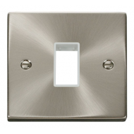 Click Deco Victorian satin chrome SINGLE SWITCH PLATE1 GANG APERTURE