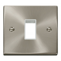 Click Deco Victorian satin chrome SINGLE SWITCH PLATE1 GANG APERTURE Click Deco Victorian satin chrome SINGLE SWITCH PLATE1 GANG APERTURE