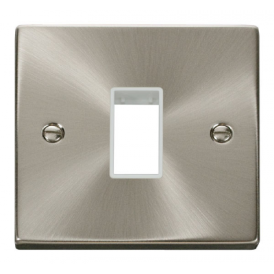 Click Deco Victorian satin chrome SINGLE SWITCH PLATE1 GANG APERTURE Click Deco Victorian satin chrome SINGLE SWITCH PLATE1 GANG APERTURE