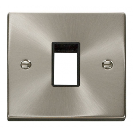 Click Deco Victorian satin chrome SINGLE SWITCH PLATE1 GANG APERTURE Click Deco Victorian satin chrome SINGLE SWITCH PLATE1 GANG APERTURE